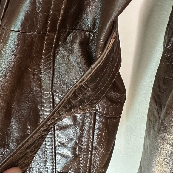 Avant Garde | Vintage Brown Button Down Leather Trench Coat - Picture 8 of 12